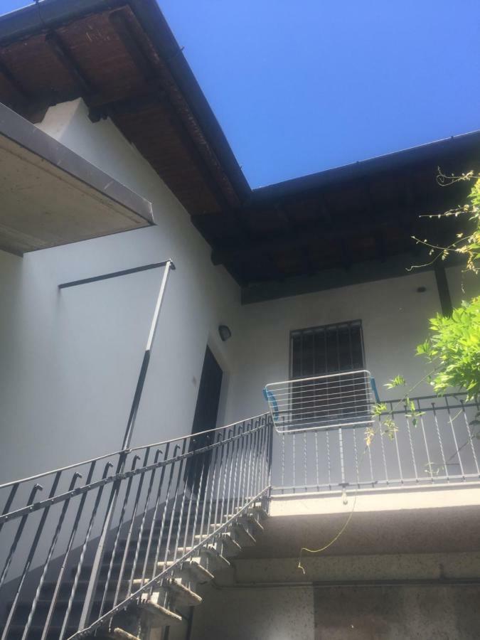 Delizioso Appartamento In Corte Vittuone Exterior foto