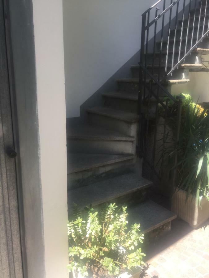 Delizioso Appartamento In Corte Vittuone Exterior foto